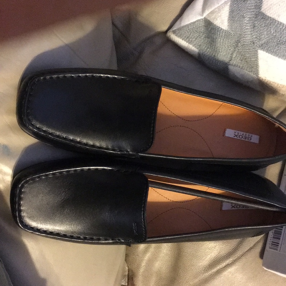 Leather shoes